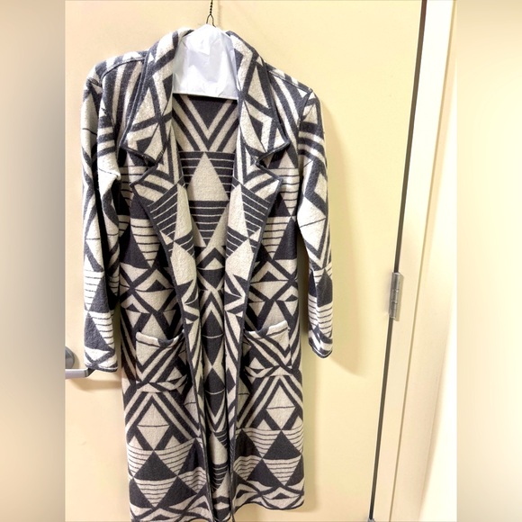 100% Alpaca Longline Cardigan Sweater by Peruvian Connection - Picture 1 of 2